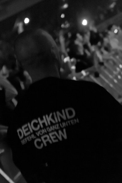 deichkind-dortmund-2012-fans-11