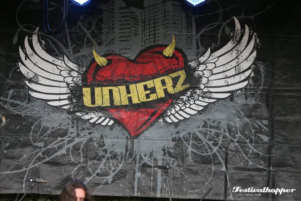 Unherz-8812