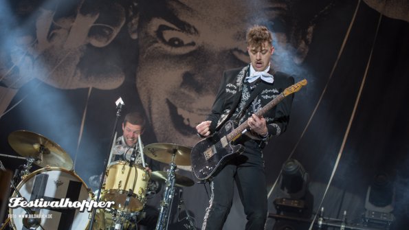 the-hives-groezrock-2014-3761