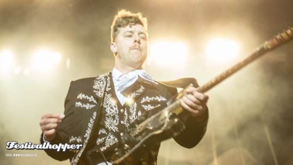 the-hives-groezrock-2014-3777