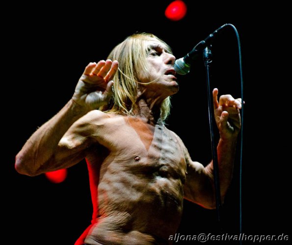 open-flair-2011-iggy-and-the-stooges-2
