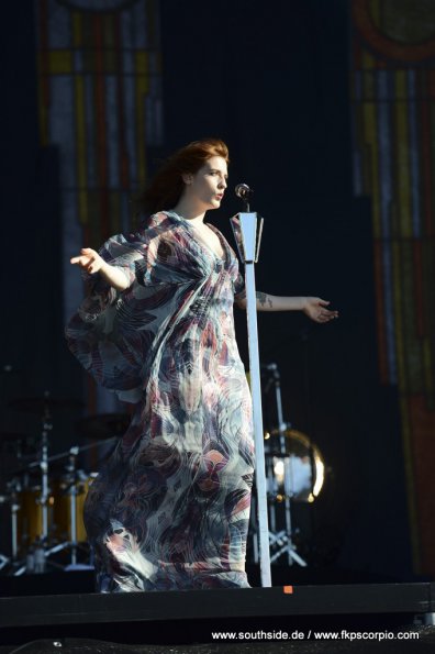florence_and_the_machine-2-southside-2012-FKP