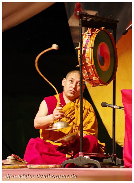 tff-2012l--tashi-lhunpo-monks--11