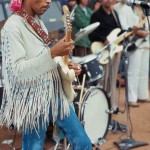 W40_JimmyHendrix_photo_credit_WMG_HenryDiltz