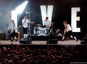 OpenFlair2010--the-hives---3926