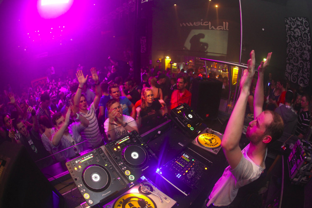 Electric City Running Order 2012