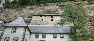 Höhlenburg_in_stein an der traun_Max1235