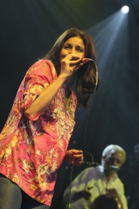 Souad Massi auf dem 23. Tanz- und Folkfestival in Rudolstadt 2013