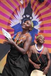 Ufunuo Muheme Group auf dem TFF 2014 in Rudolstadt