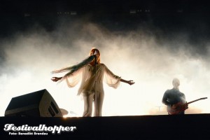 Florence-Machine-Southside-2015-3