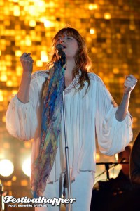 Florence-Machine-Southside-2015-5