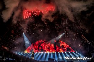 AC/DC mit Axel Rose Düsseldorf ESPRIT arena vor 25000 Fans
