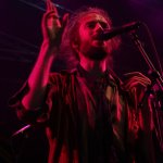 Appletree-Crystal Fighters-10