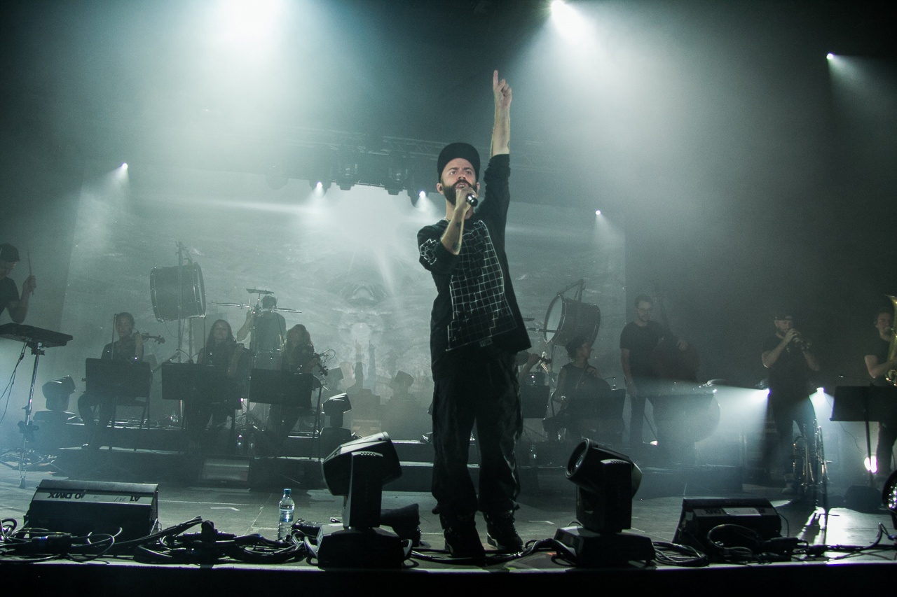 woodkid-BerlinFestival-1660