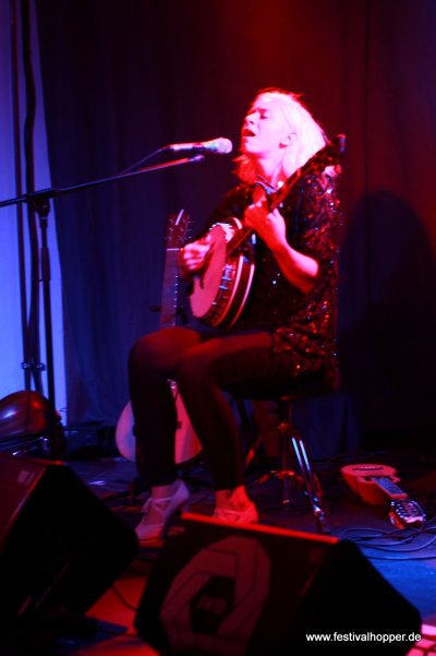 Thea Hjelmeland