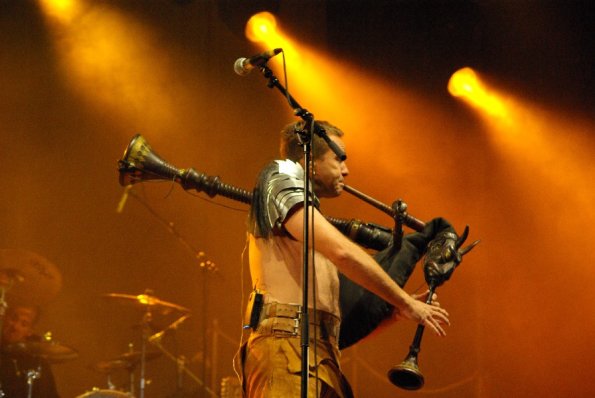 09-08-02_bigdayout_906_inextremo_800x600