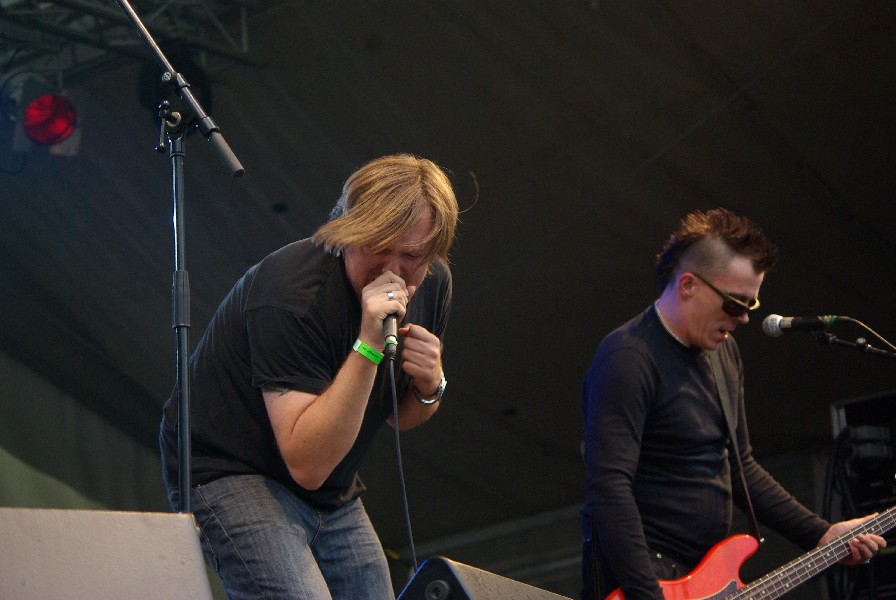 09-08-02_bigdayout_406_dieschroeders_800x600