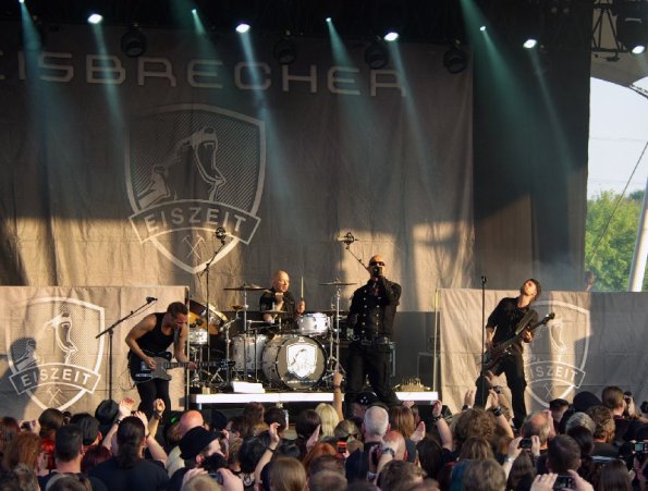 Eisbrecher – Blackfield Festival 2011