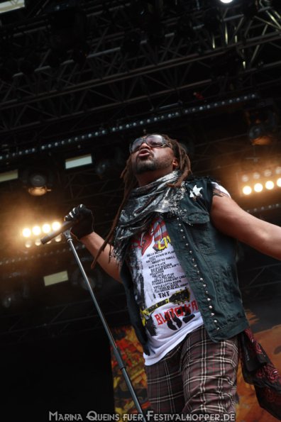 076-Skindred-03