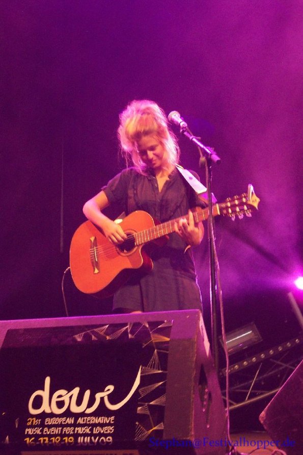 selah sue DCP