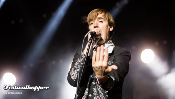 the-hives-groezrock-2014-3711