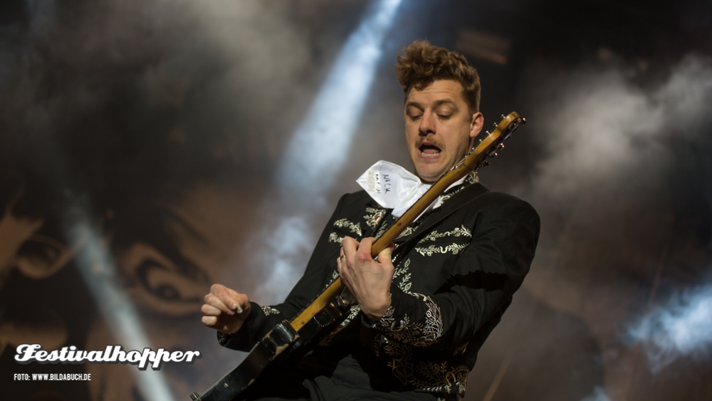 the-hives-groezrock-2014-3703