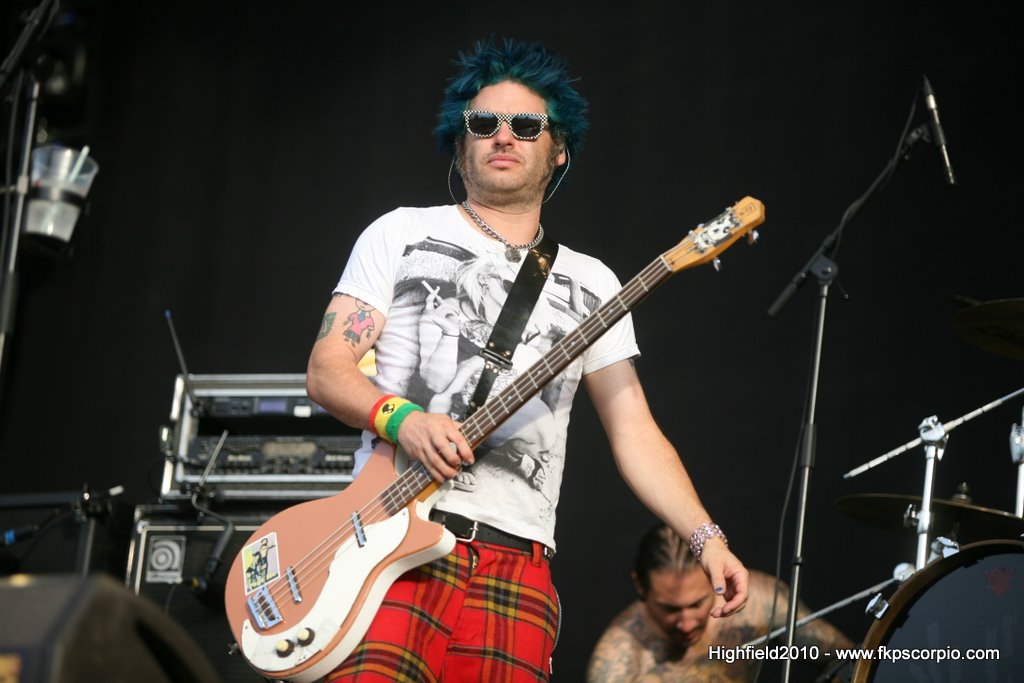 Highfield-Sonntag-NOFX-01