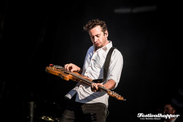 Highfield_2019_Frank-Turner-and-the-sleeping-souls002