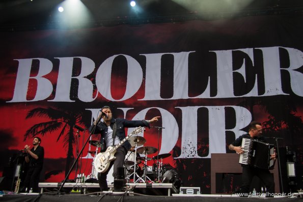 broilers-hurricane2014-4785