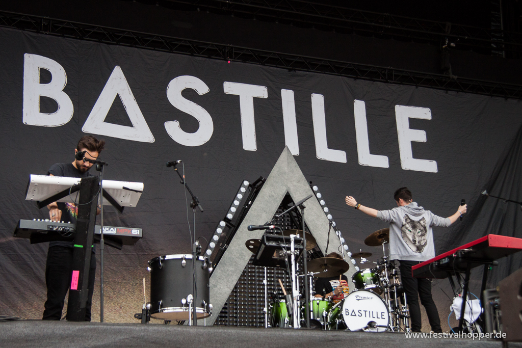 bastille-hurricane2014-4624