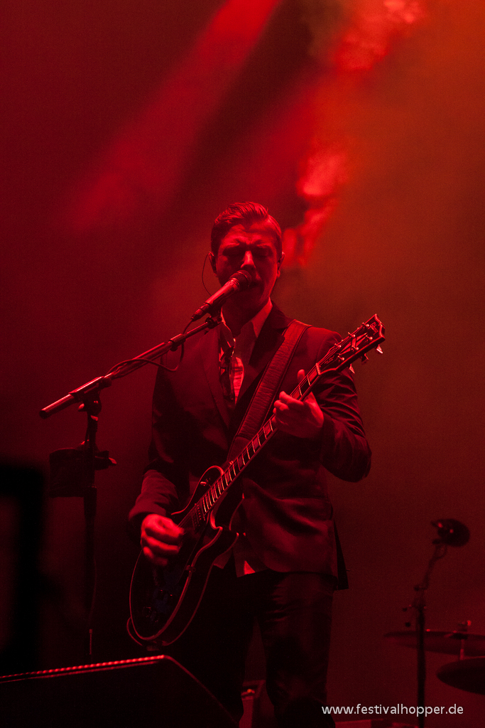 interpol-hurricane2014-5284