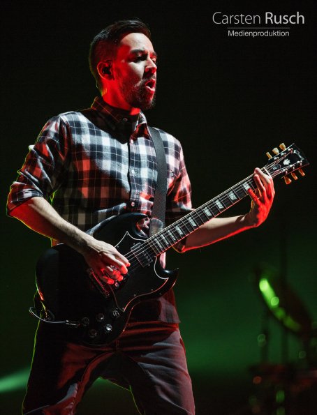 Linkin-Park_4025_cr_web