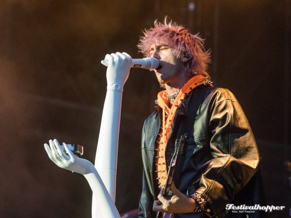 machine gun kelly lolla2022