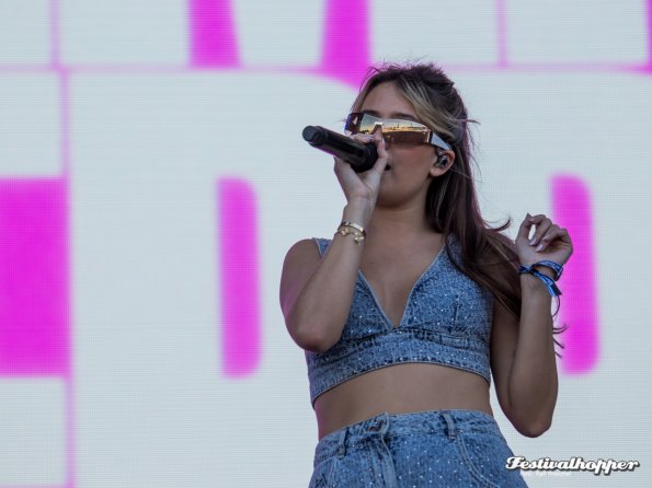 mimi webb lolla2023
