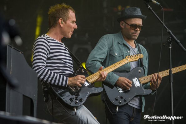 belle-sebastian-lolla-2015-0529