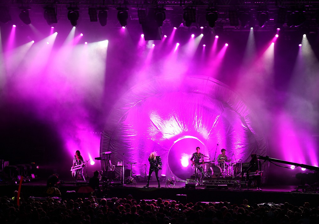 1043_Goldfrapp_MainStage