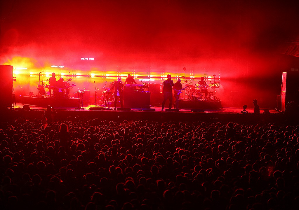 2111_MassiveAttack_MainStage