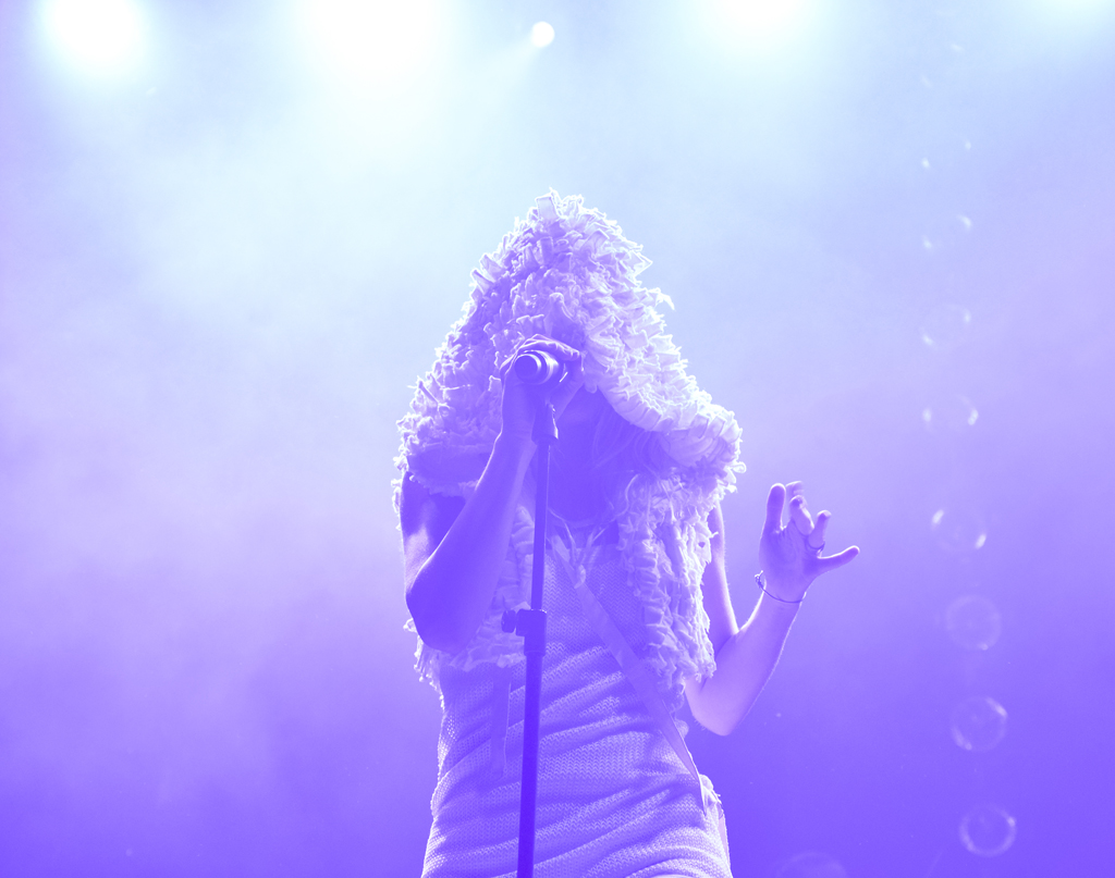 MELT_2012_249_Zola_Jesus