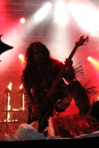 Watain3