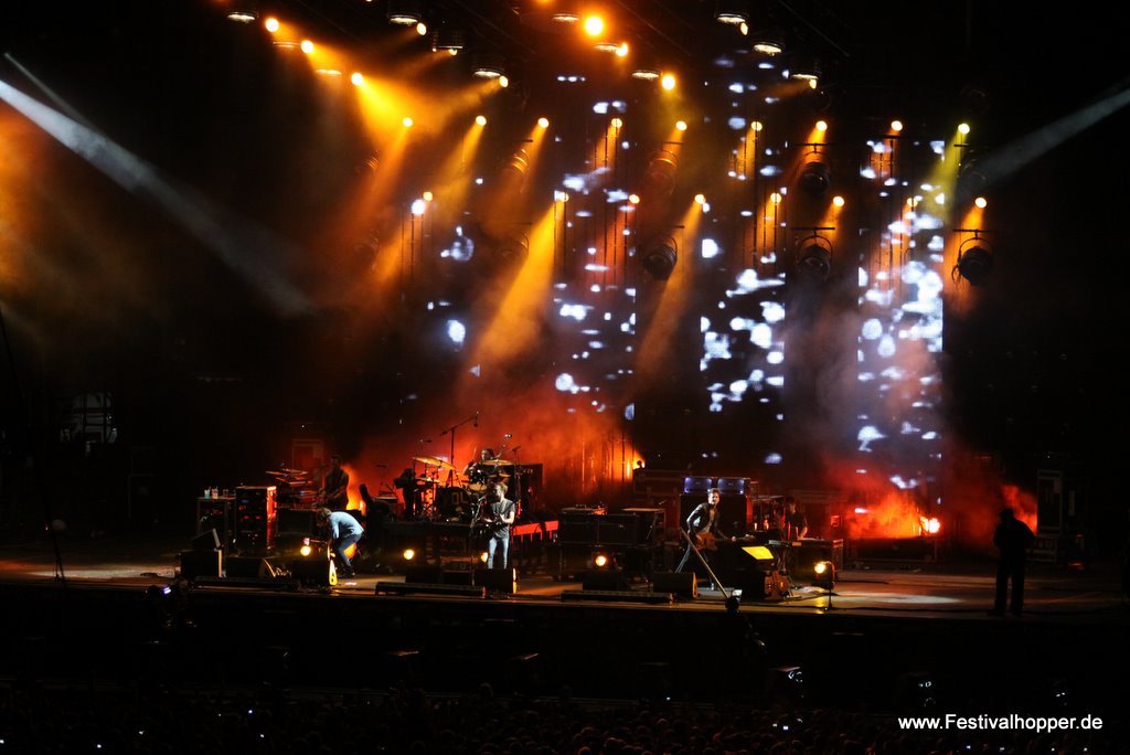 kings-of-leon_8025