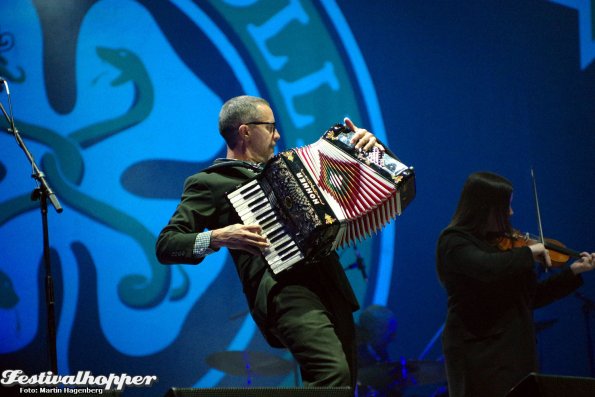 Reload2015-Flogging-Molly-4307