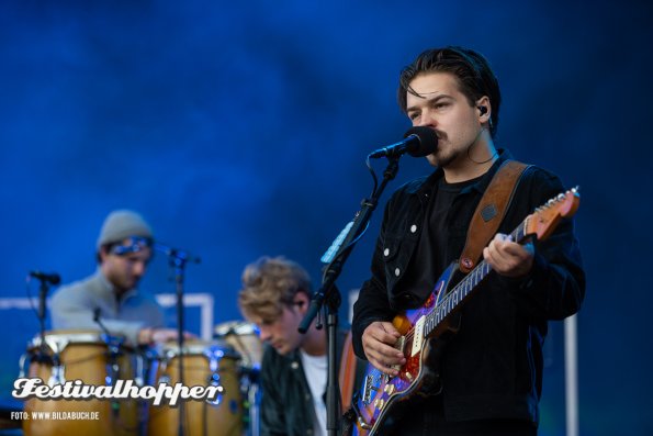 MILKY_CHANCE_1205