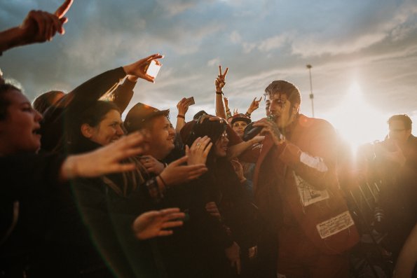 BRING_ME_THE_HORIZON_RAR19_8343