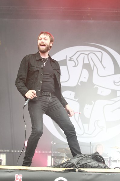 Kasabian-10