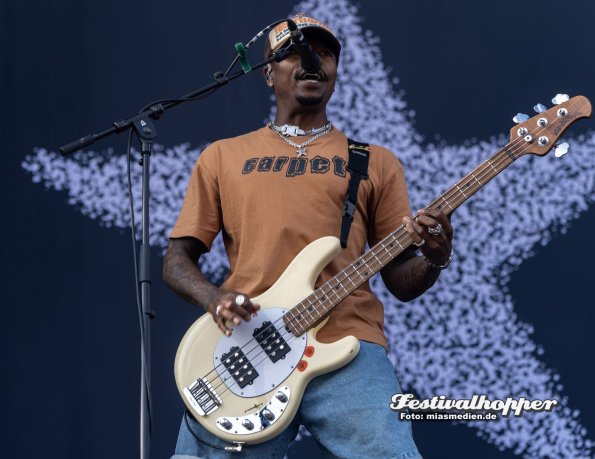 Rock im Park 2023 2091 TURNSTYLE Bass Kopie