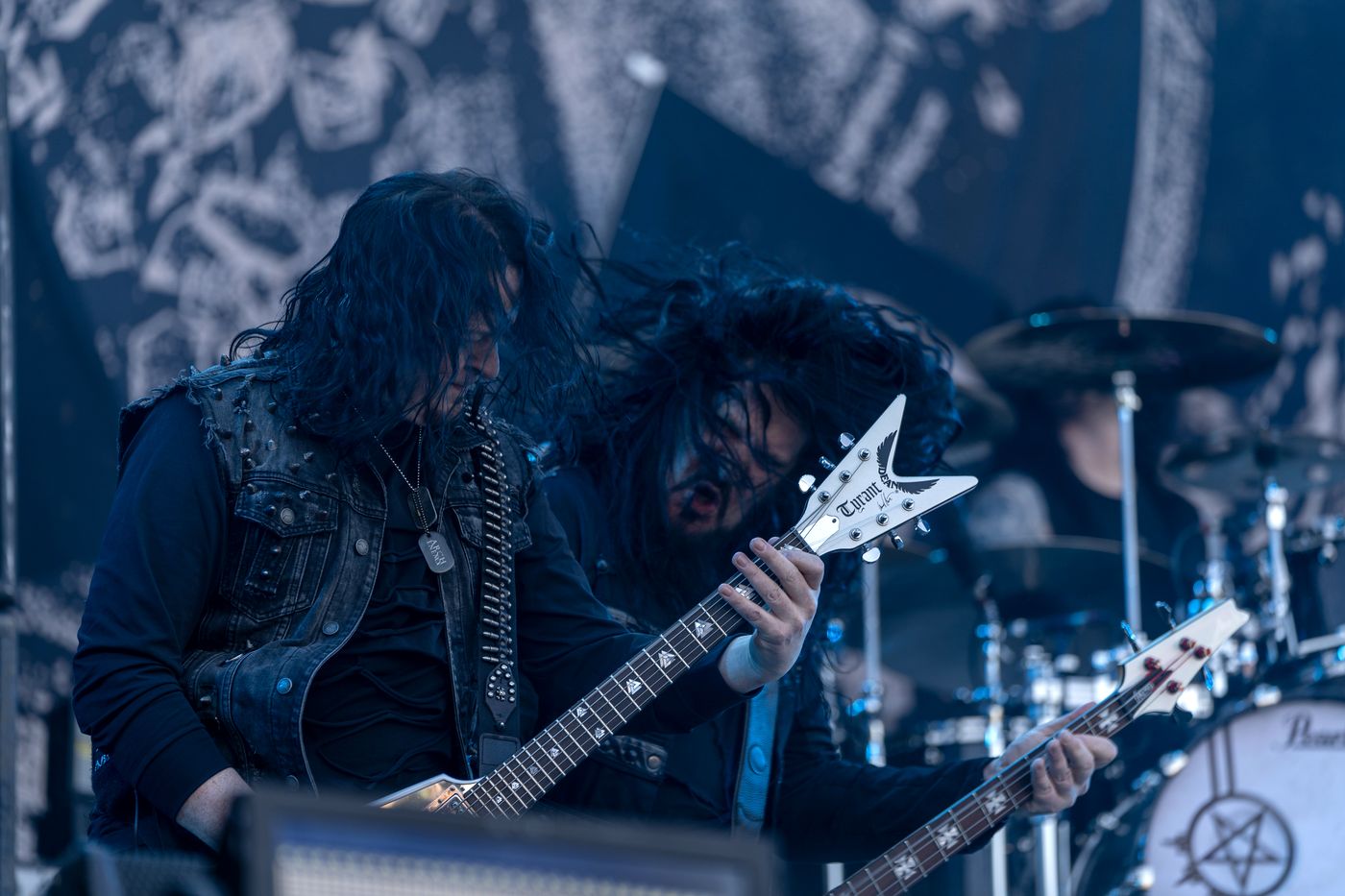 Rock-im-Park-2023_2635_ARCHENEMY_guitars