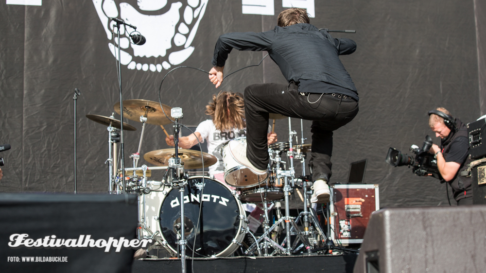 Donots-RockNHeim_03