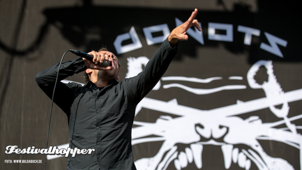 Donots-RockNHeim_04