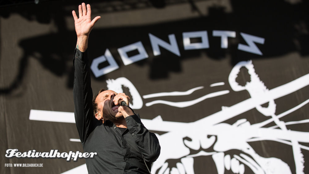 Donots-RockNHeim_05