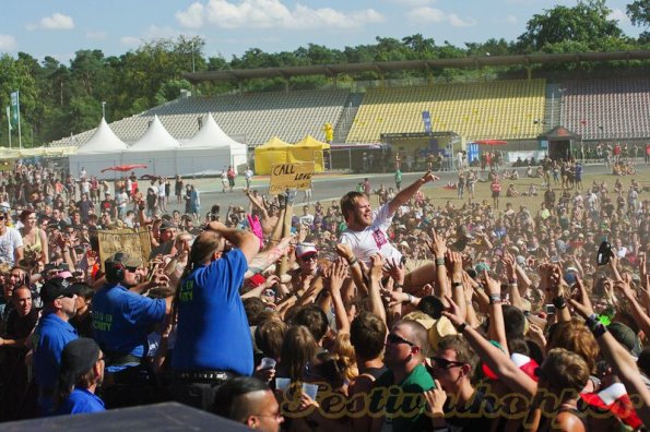 rocknheim2013--enter-shikari---8859